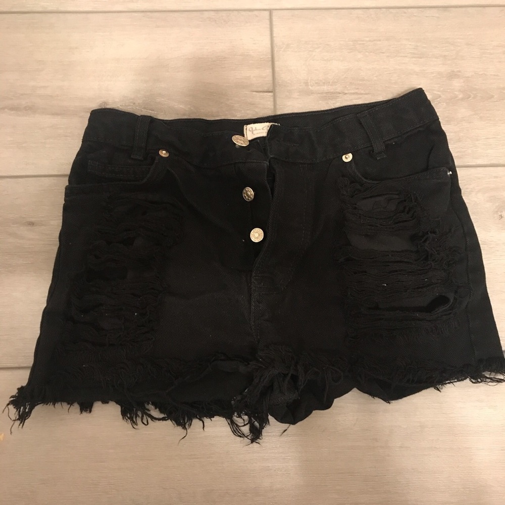 black brandy melville shorts